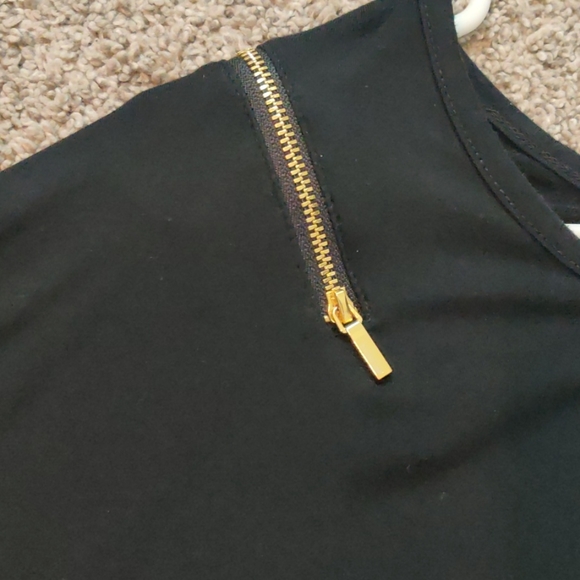 Bebe Blouse - Picture 9 of 12